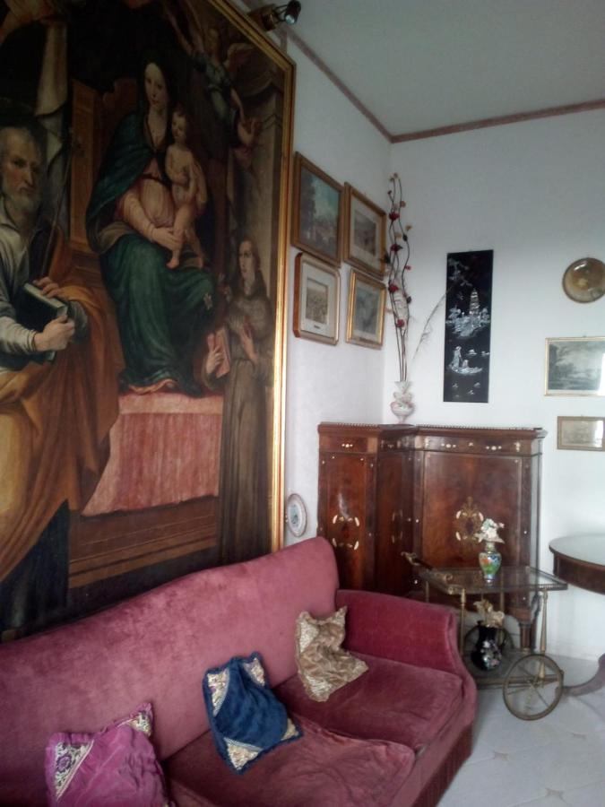 مبيت وإفطار نابولي Gran Relais De Charme A.Rosbenmar المظهر الخارجي الصورة